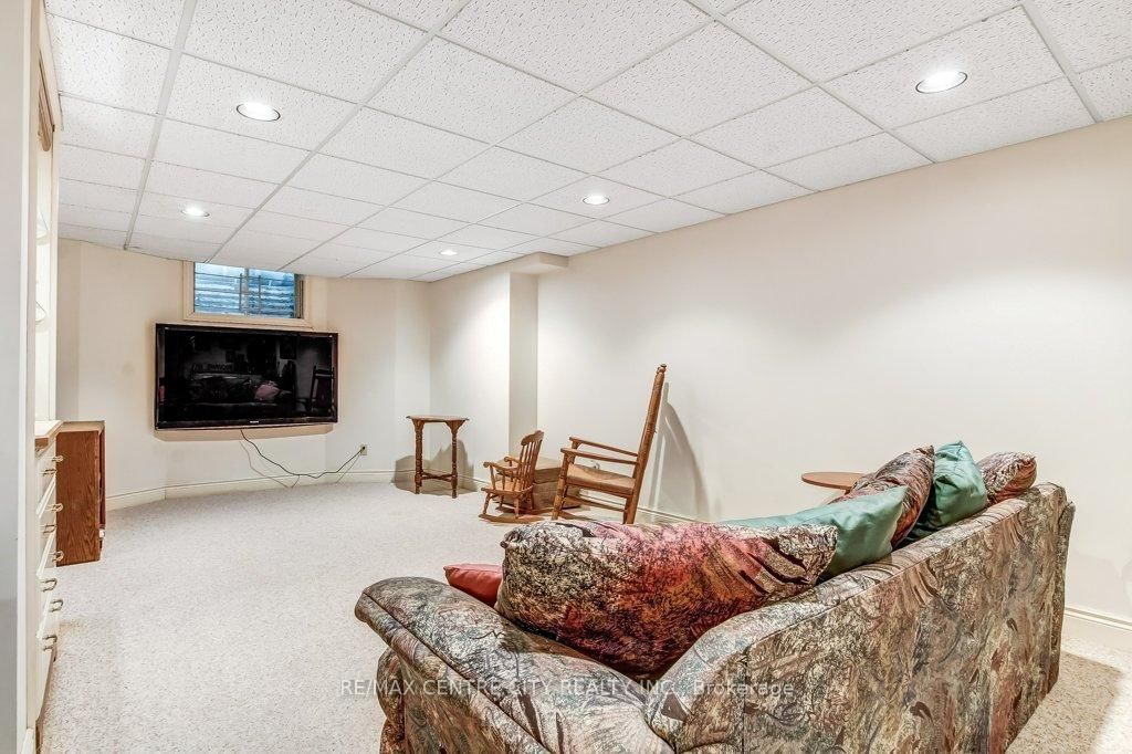 1200 Riverside Drive, Unit 27 - Photo 34