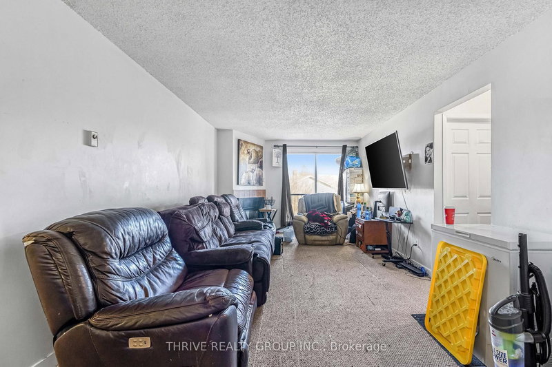 17 - 1096 Jalna Blvd, London South, N6E 3B8 | Image 3