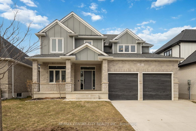 home for sale on 85 Mill Pond Crescent