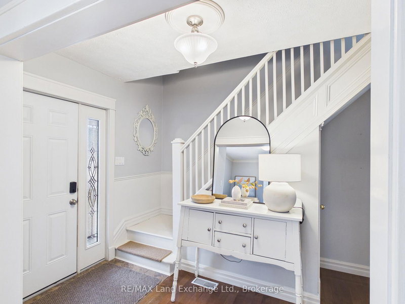 842 Olde Victoria St, Kincardine, N2Z 2B3 | Image 3