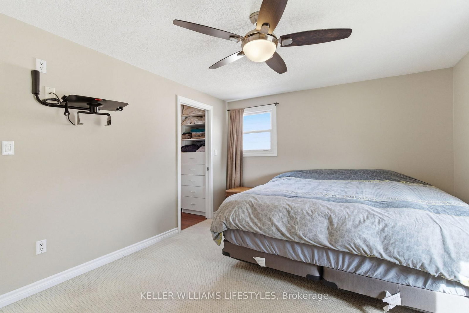 Detached House for sale at 41 Dyer Street, St. Thomas, Ontario, N5R 5K2 - St. Thomas - MLS: X12922890