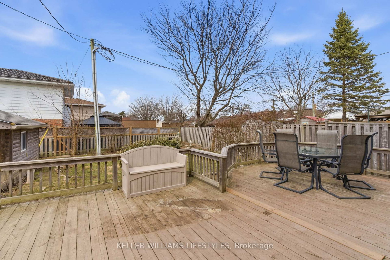 Detached House for sale at 41 Dyer Street, St. Thomas, Ontario, N5R 5K2 - St. Thomas - MLS: X12922890