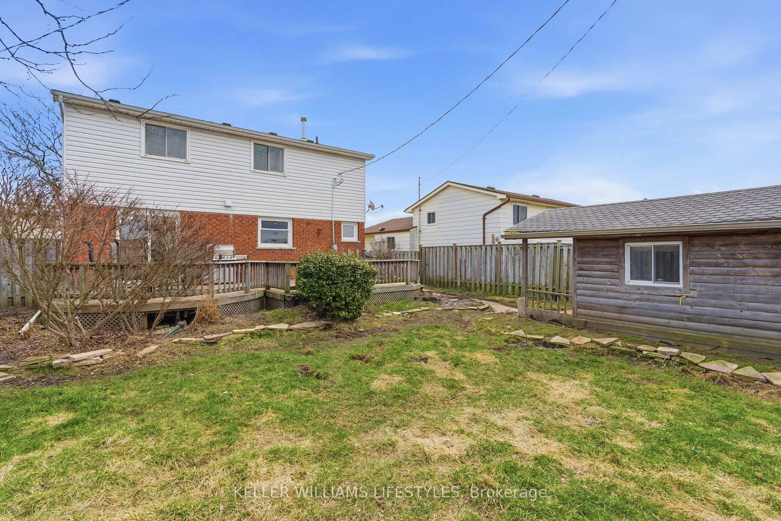 Detached House for sale at 41 Dyer Street, St. Thomas, Ontario, N5R 5K2 - St. Thomas - MLS: X12922890