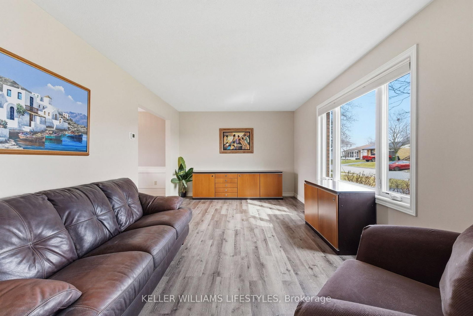 Detached House for sale at 41 Dyer Street, St. Thomas, Ontario, N5R 5K2 - St. Thomas - MLS: X12922890