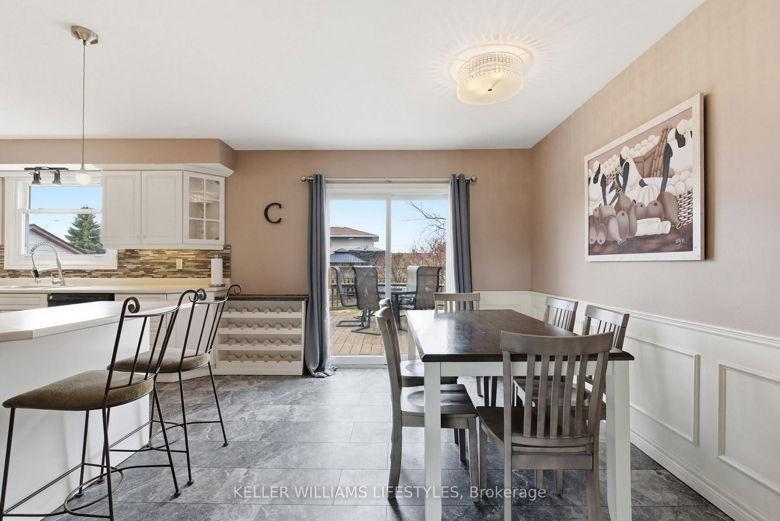 Detached House for sale at 41 Dyer Street, St. Thomas, Ontario, N5R 5K2 - St. Thomas - MLS: X12922890