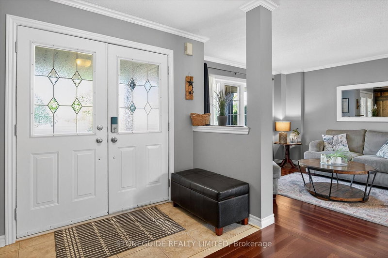 1726 Ravenwood Dr, Peterborough, K9K 2P6 | Image 3