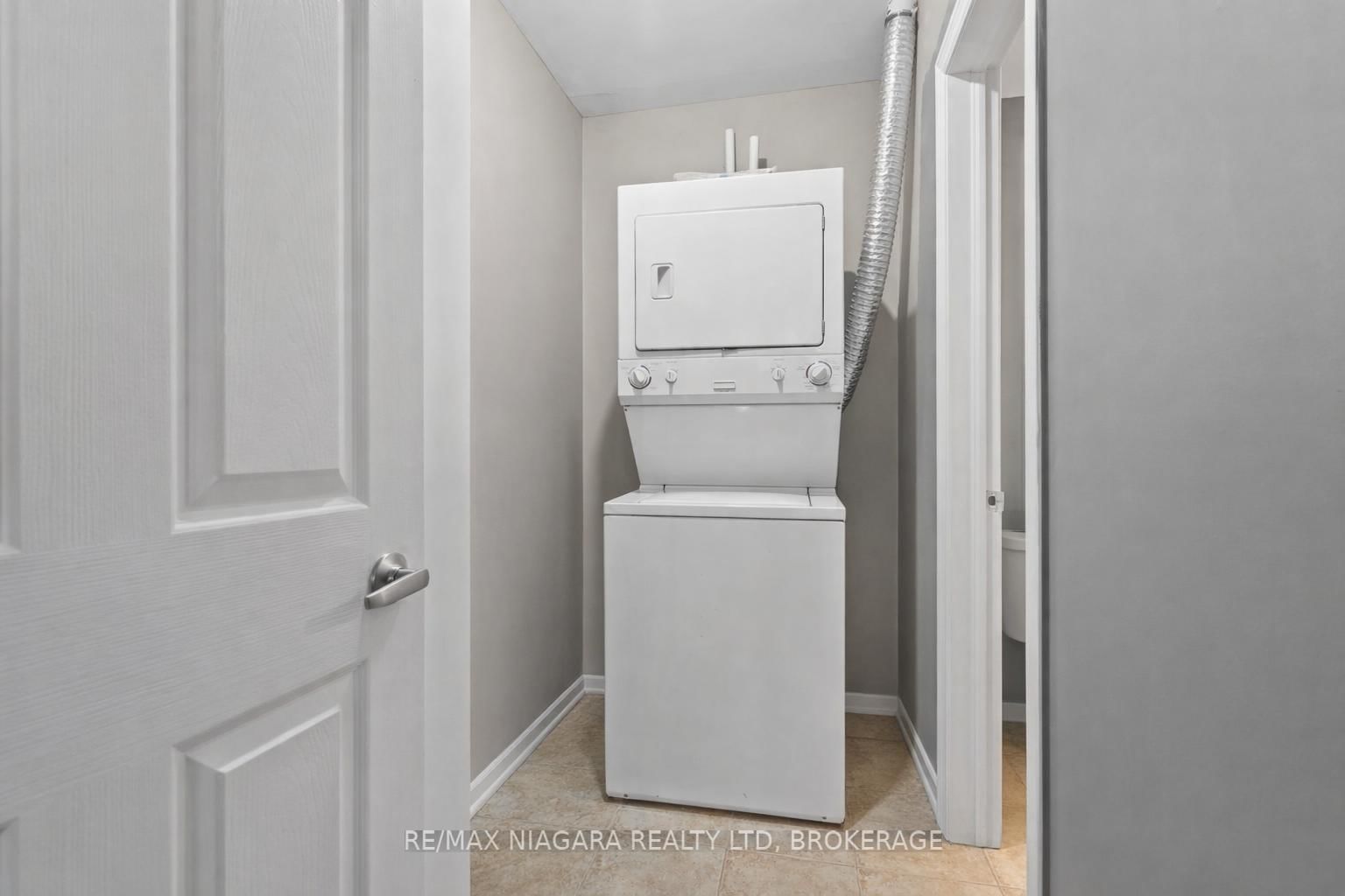 6365 Drummond Road, Unit 103 - Photo 11