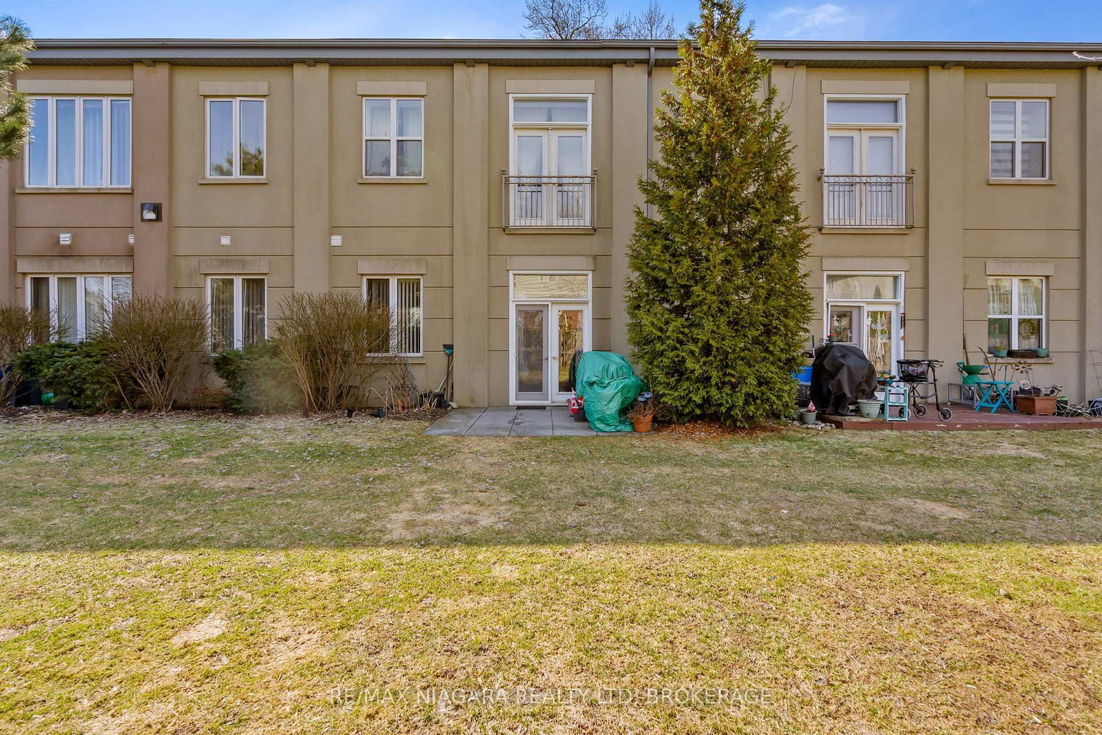 6365 Drummond Road, Unit 103 - Photo 16