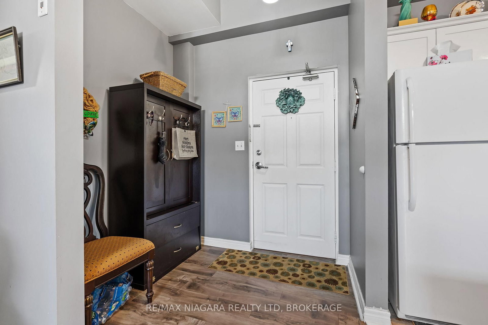 6365 Drummond Road, Unit 103 - Photo 3