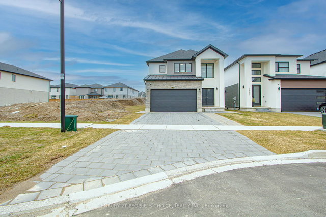 3858 Campbell Street N