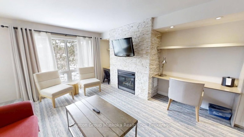 52-305 - 1235 Deerhurst Dr, Huntsville, P1H 2E8 | Image 3