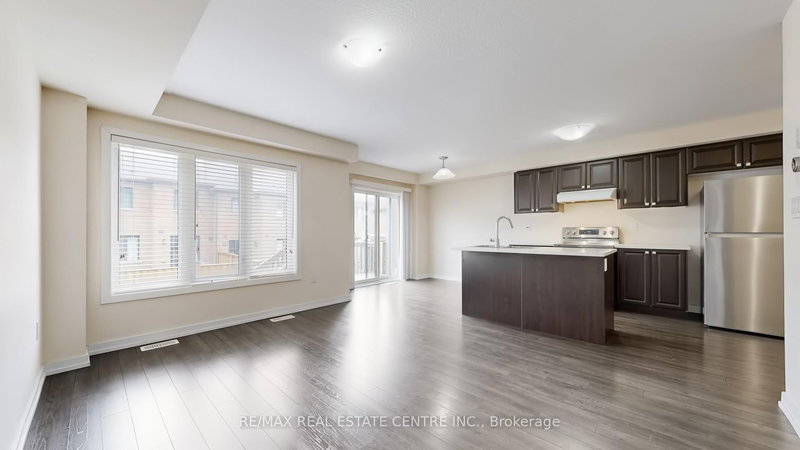 80 Scarletwood St, Hamilton, L8J 1X5 | Image 3