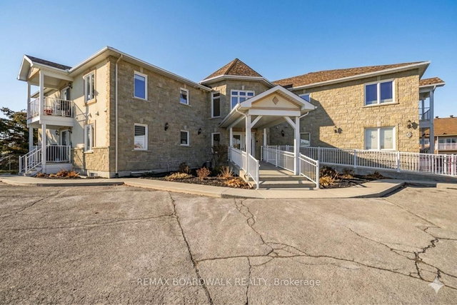 Unit 204 - 32 De La Croisee Street