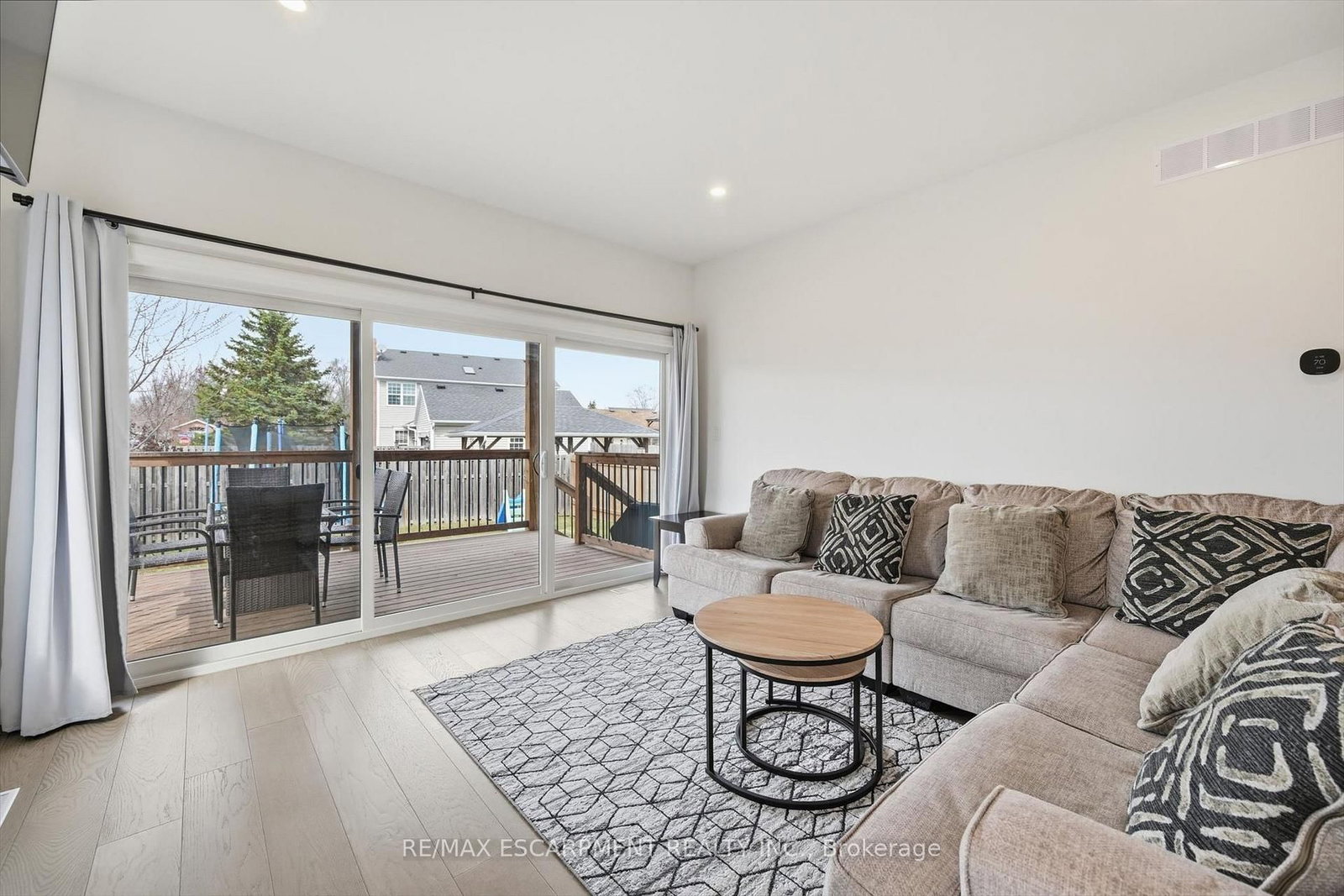 4 Harvard Court - Photo 17