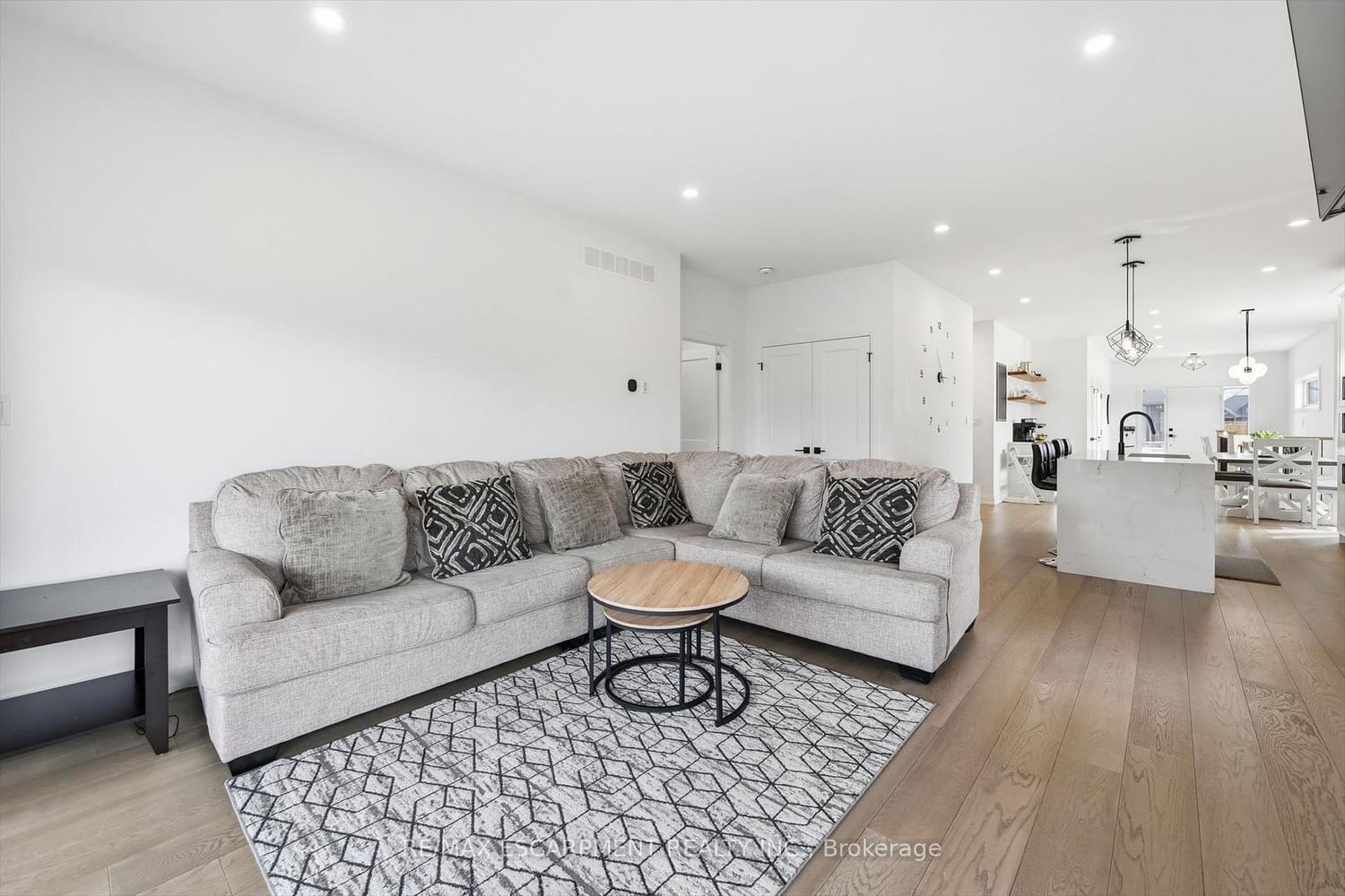 4 Harvard Court - Photo 18