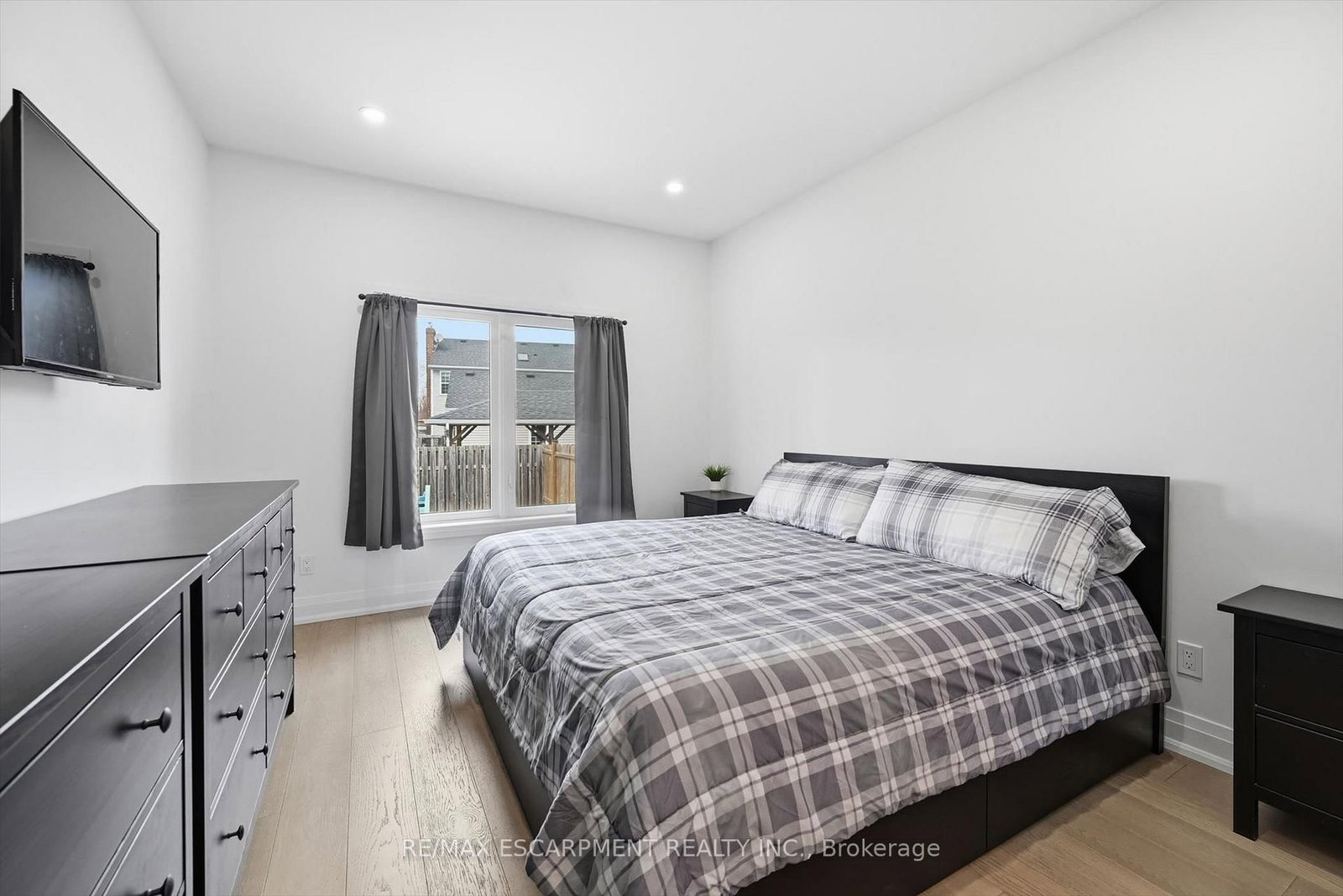 4 Harvard Court - Photo 20