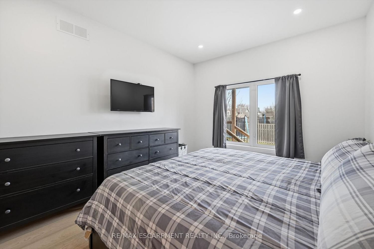 4 Harvard Court - Photo 21