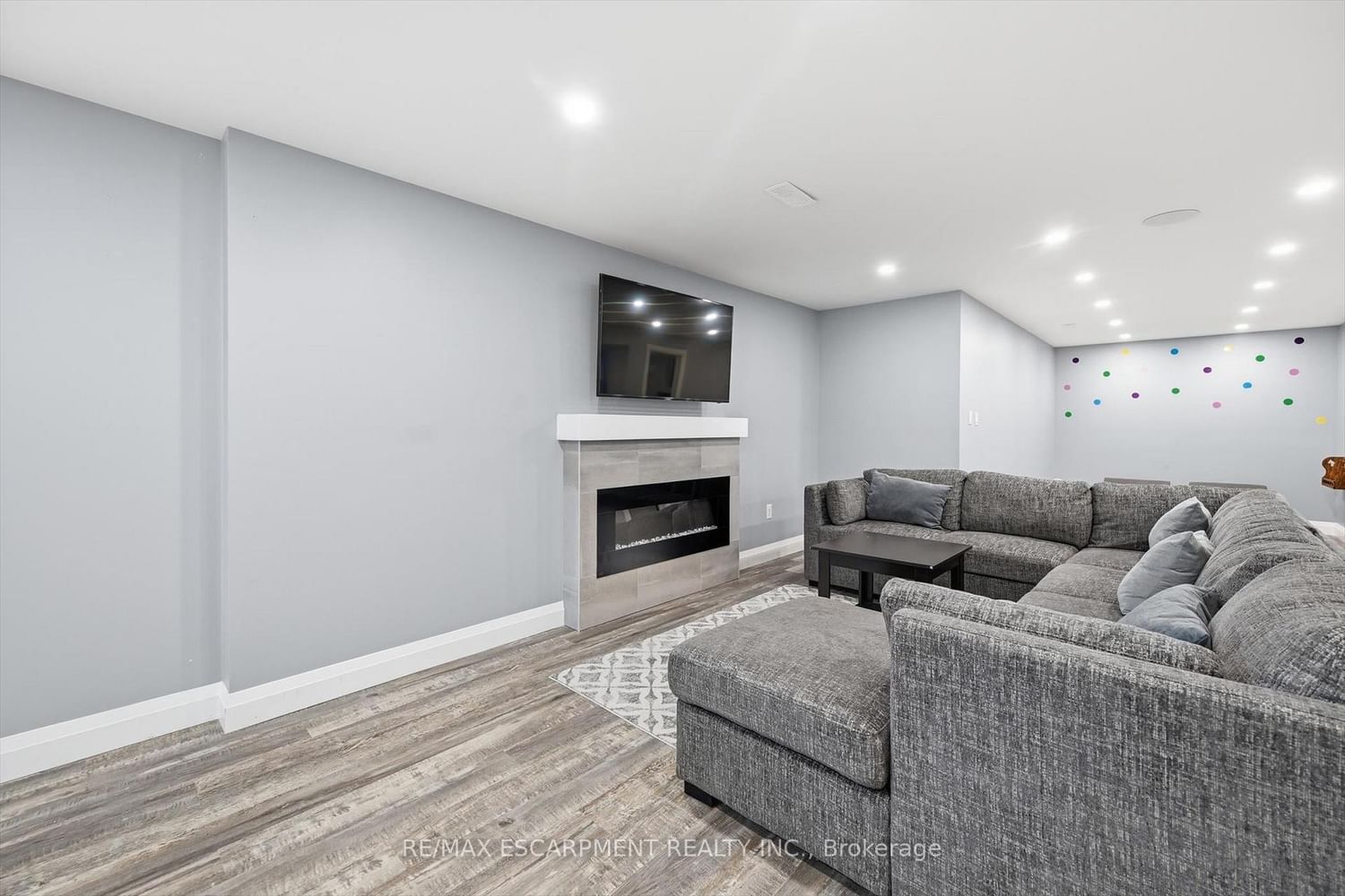 4 Harvard Court - Photo 32