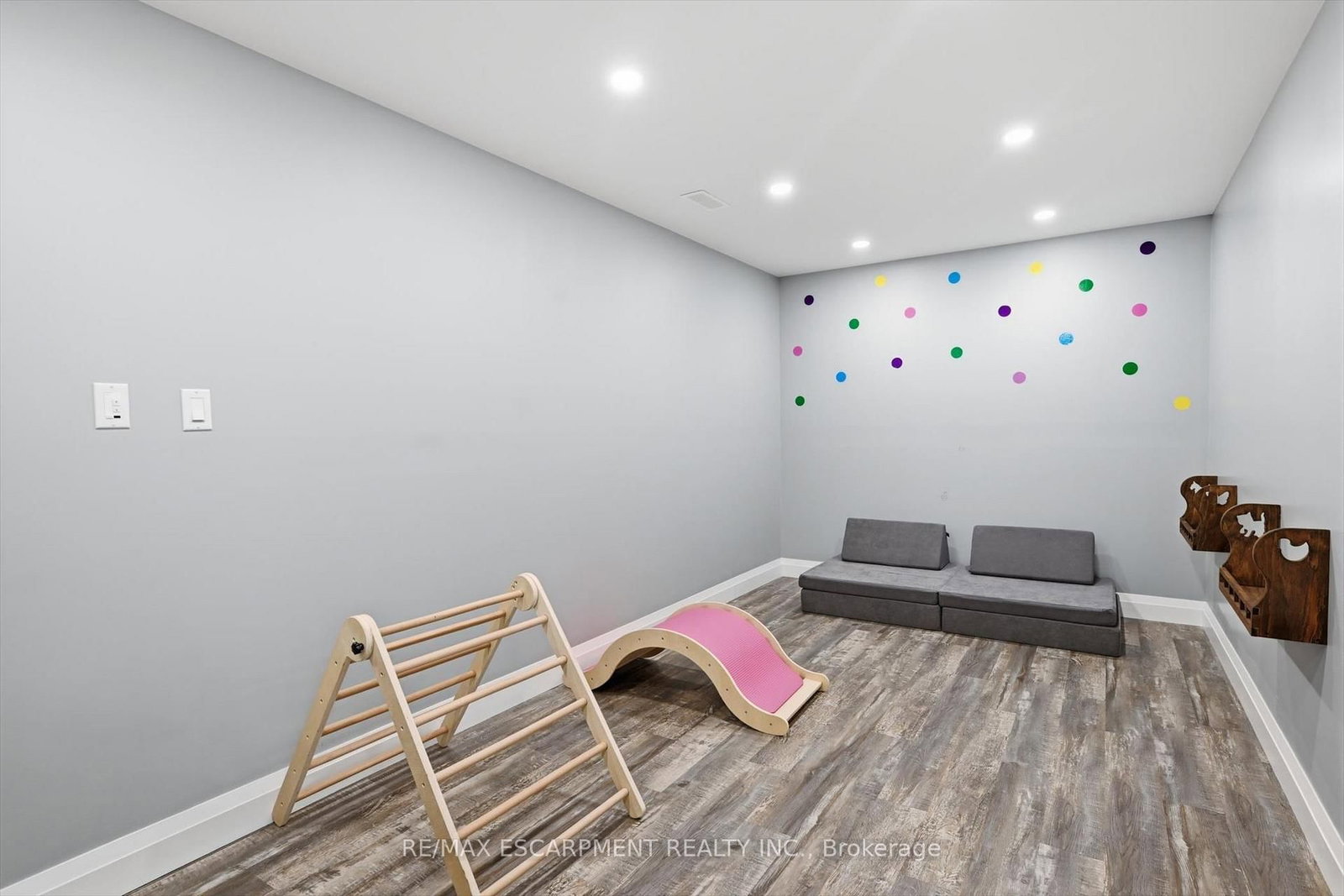 4 Harvard Court - Photo 38