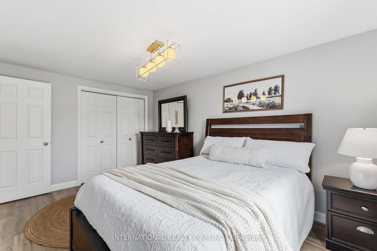 Townhouse for sale at 39-10 Angus Road, Hamilton, Ontario, L8K 6K3 - Vincent - MLS: X12923252