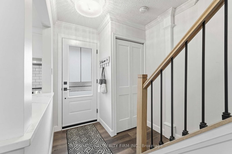 39 - 10 Angus Rd, Hamilton, L8K 6K3 | Image 3