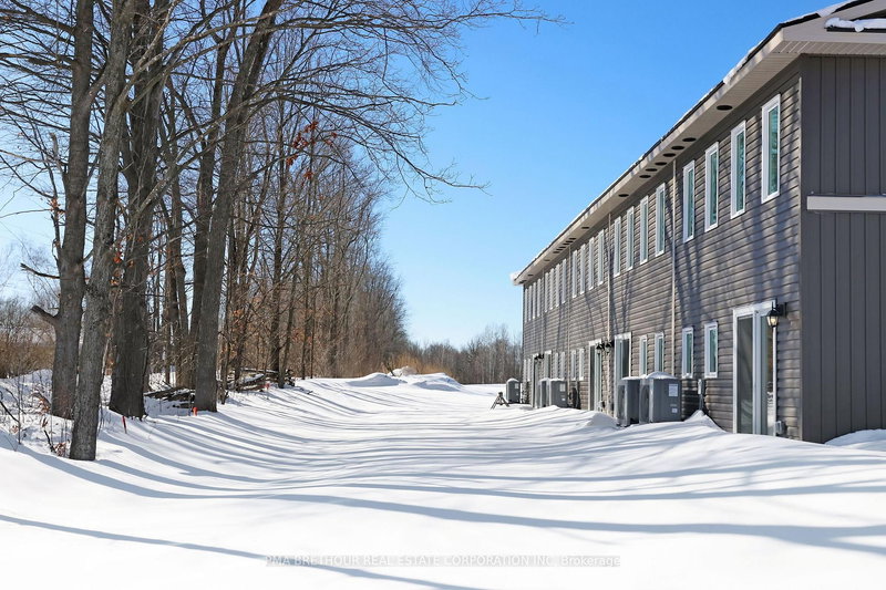 144 Doctor Agnes Craine Dr, Smiths Falls, K7A 0A5 | Image 2