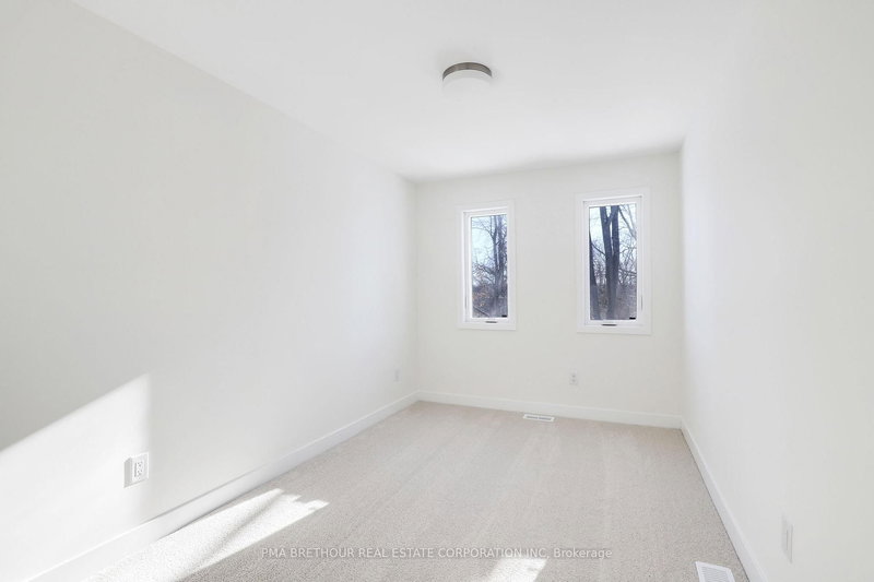 144 Doctor Agnes Craine Dr, Smiths Falls, K7A 0A5 | Image 3