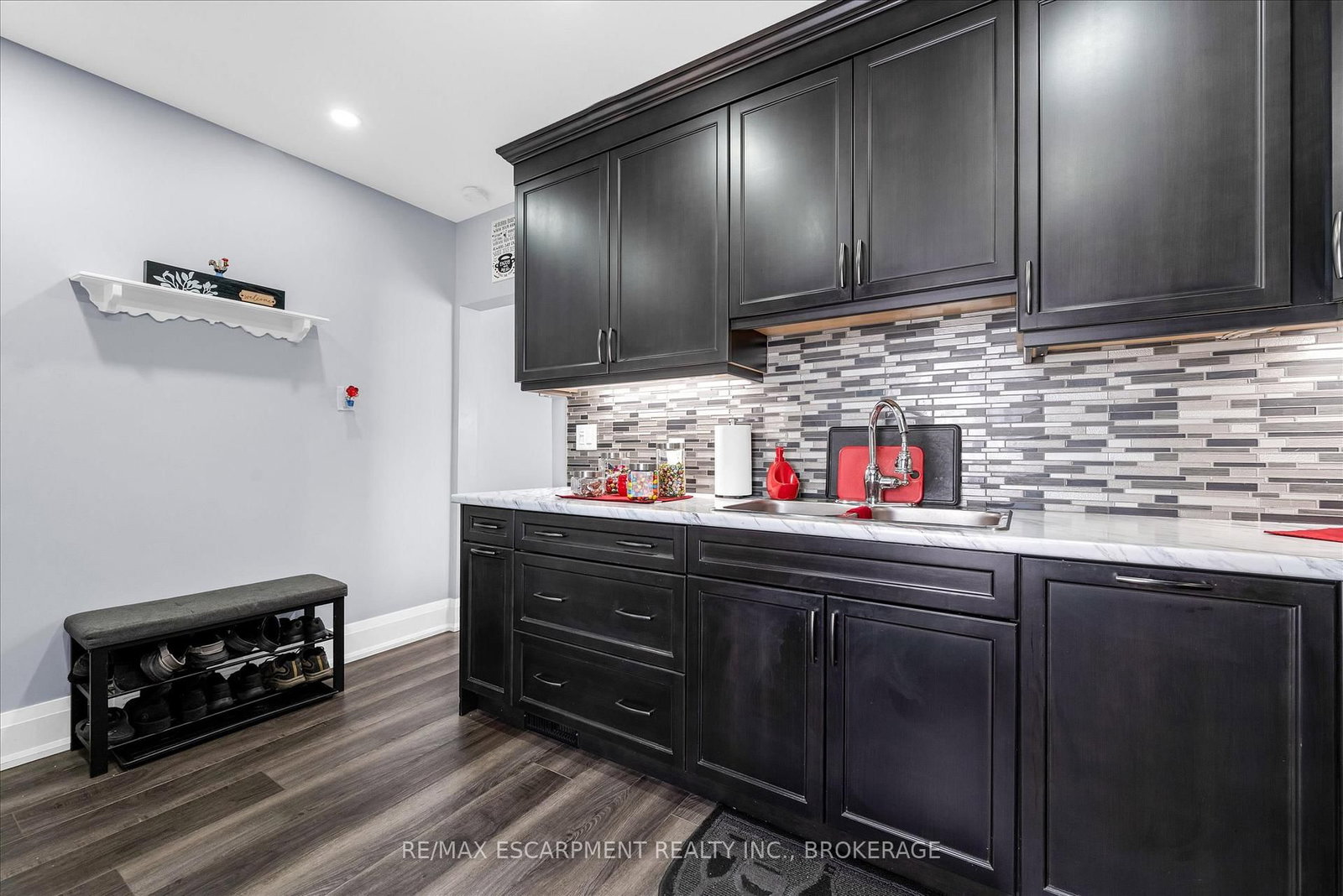 Semi-Detached House for sale at 121 Edgemont Street, Hamilton, Ontario, L8H 4E2 - Crown Point - MLS: X12923318