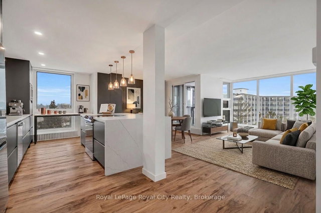 511 - 19 Woodlawn Road E