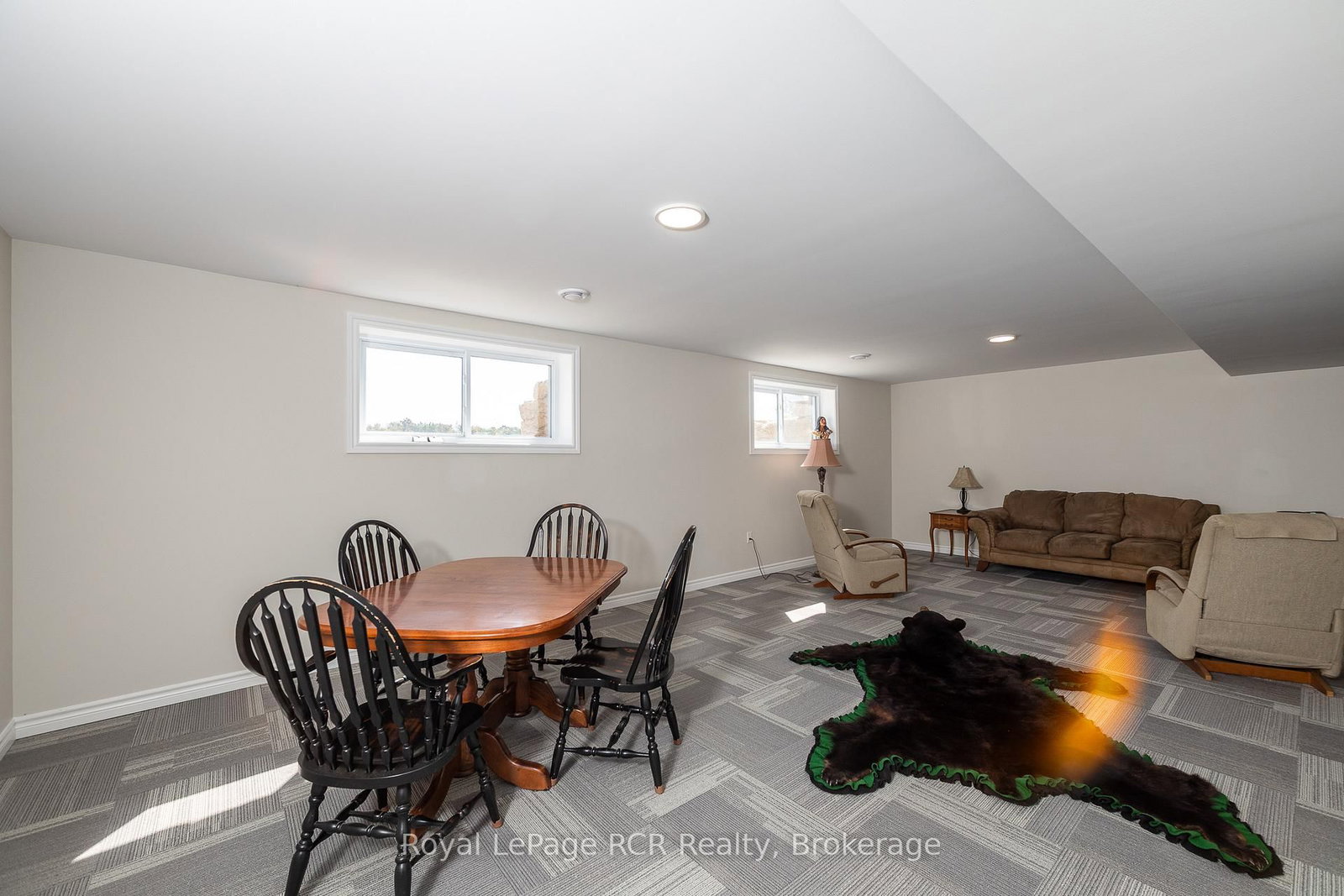 Listing Image 35