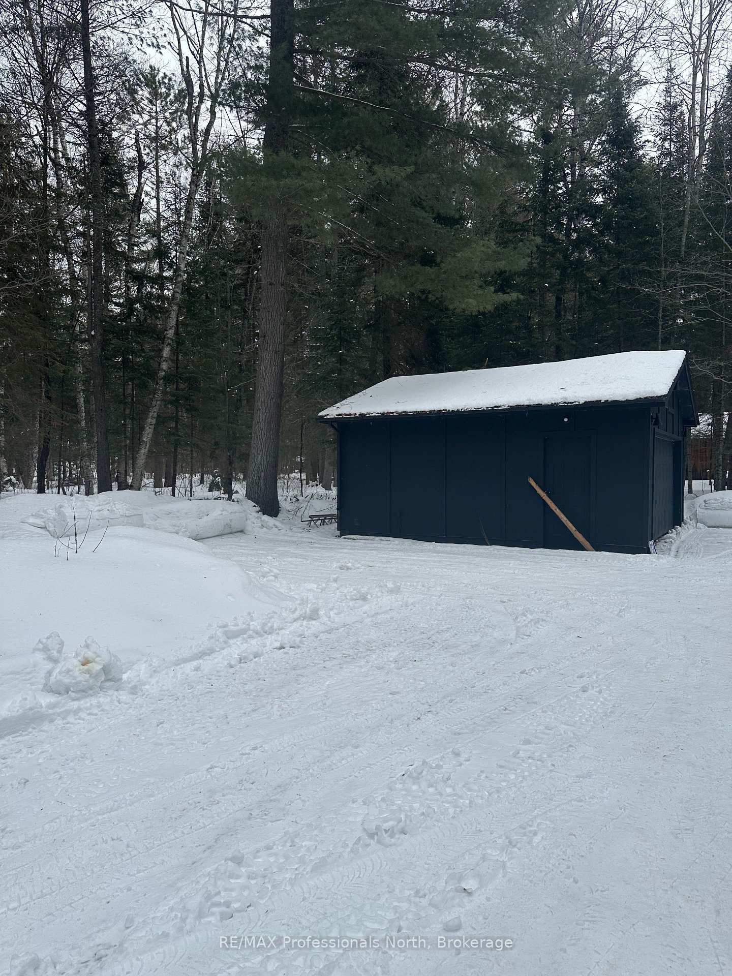 Listing Image 45