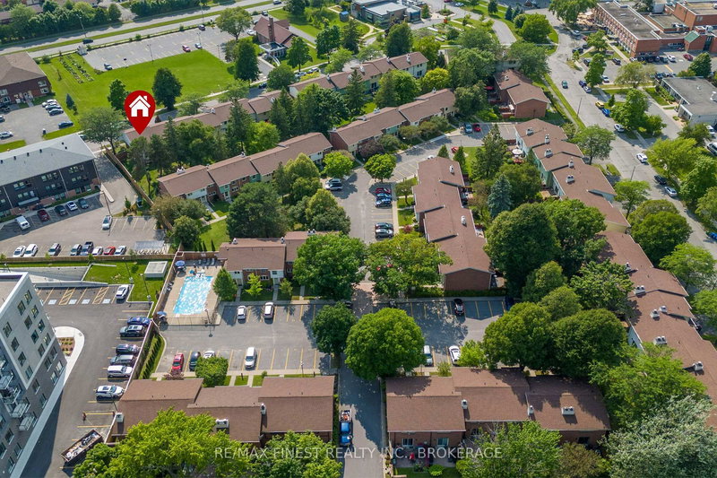 1 - 115 Wright Cres, Kingston, K7L 4T8 | Image 3