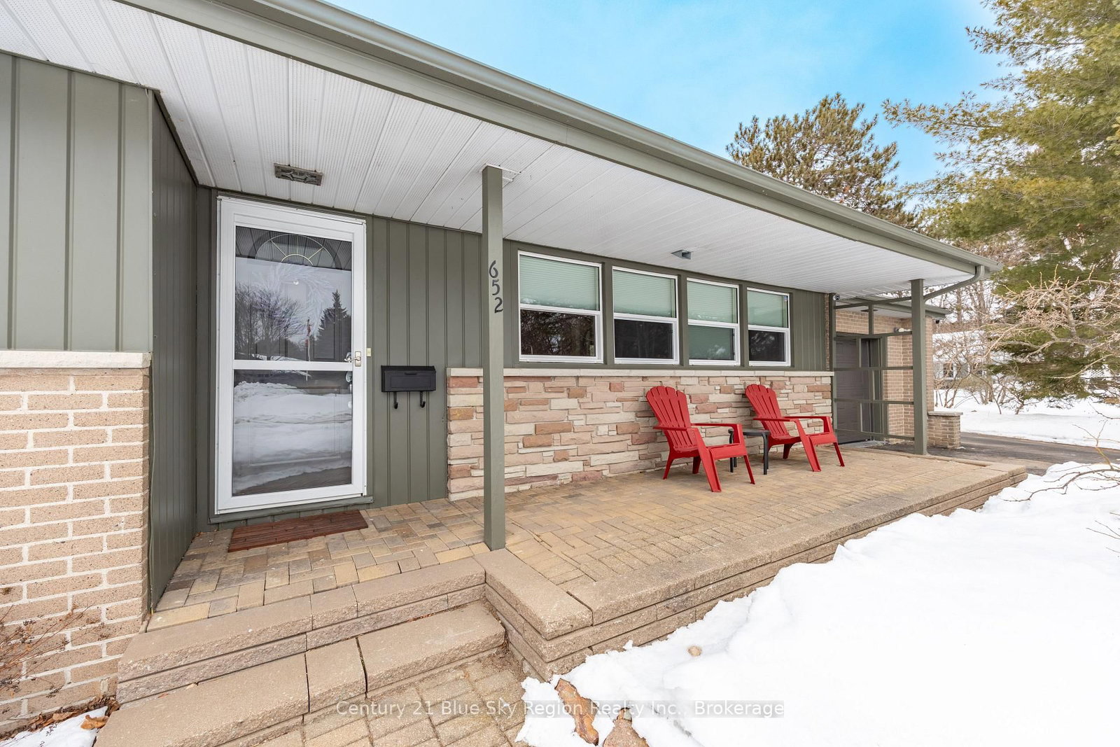 Listing Image 2