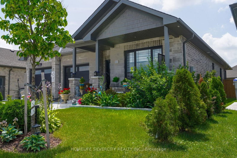 24 Winchester Cres, North Perth, N4W 0J8 | Image 3