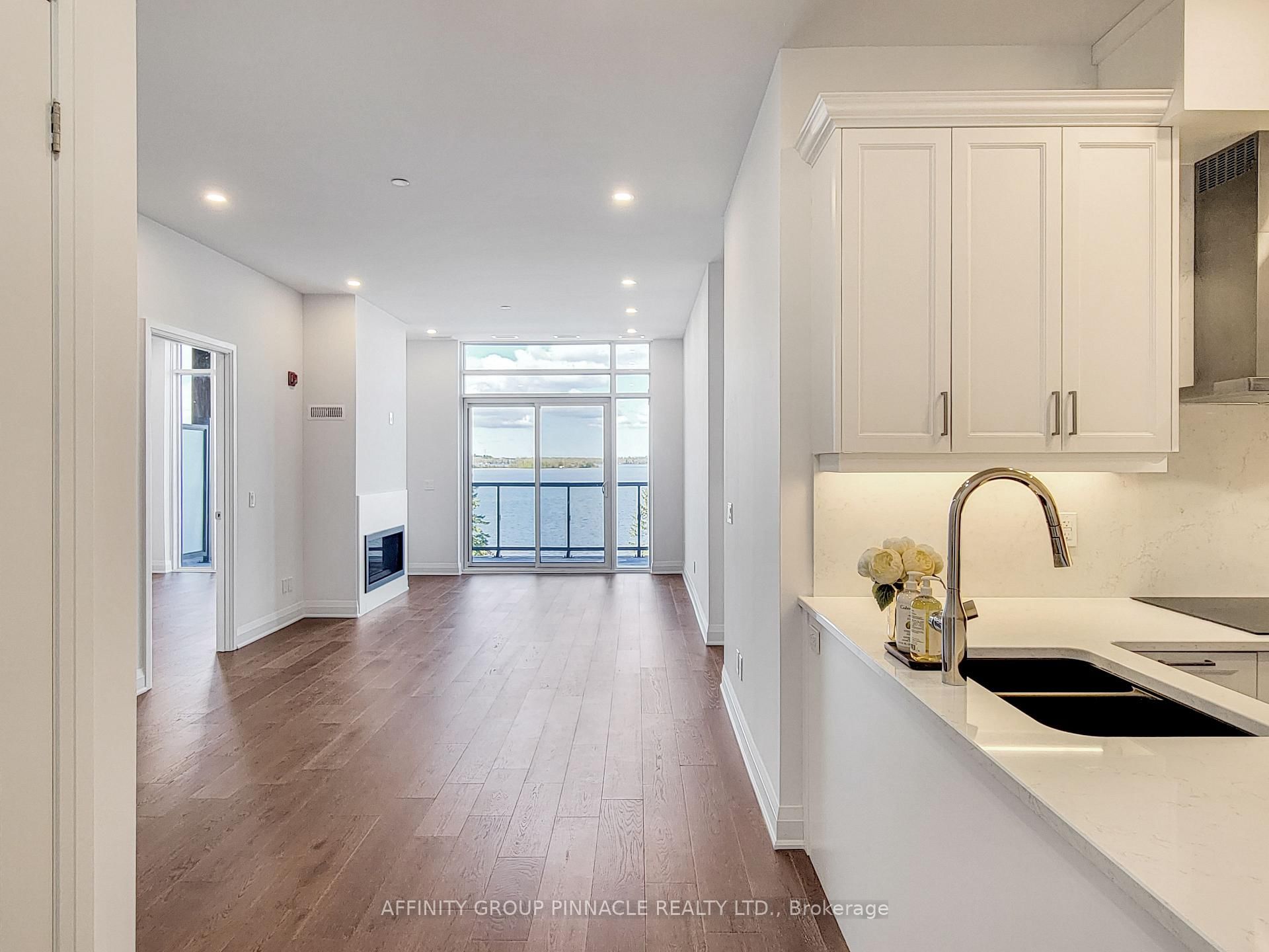99 Louisa Street, Unit 309