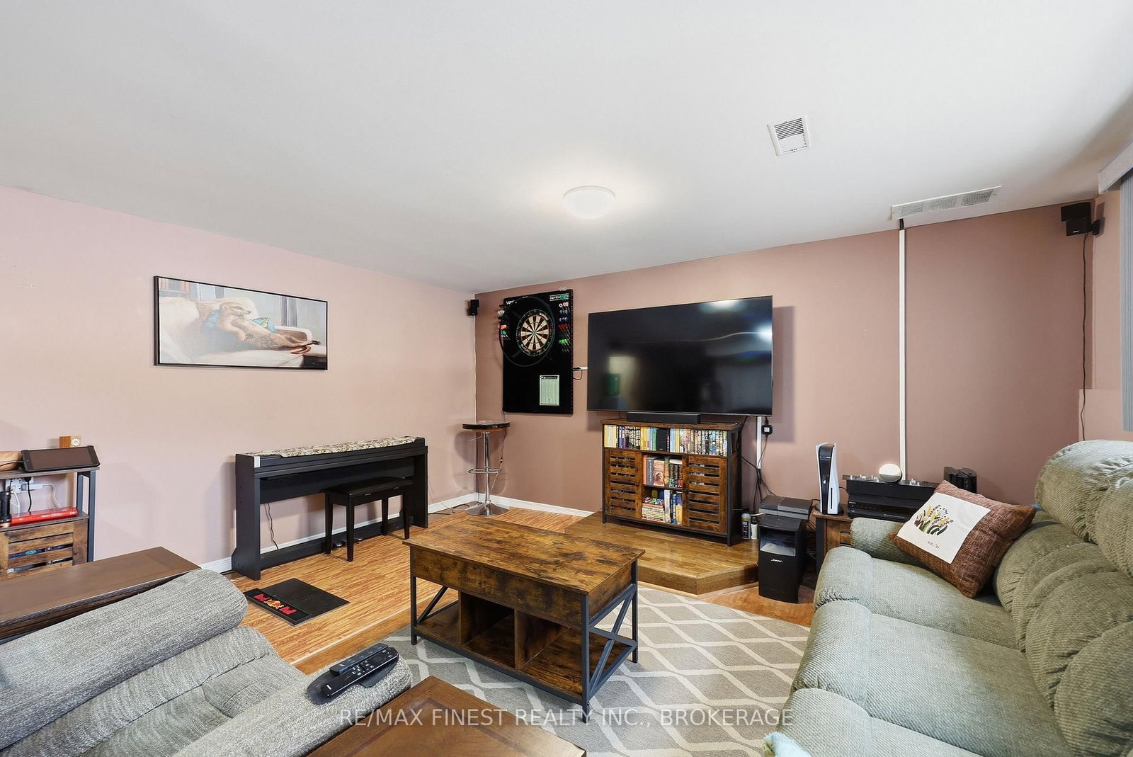 Listing Image 35