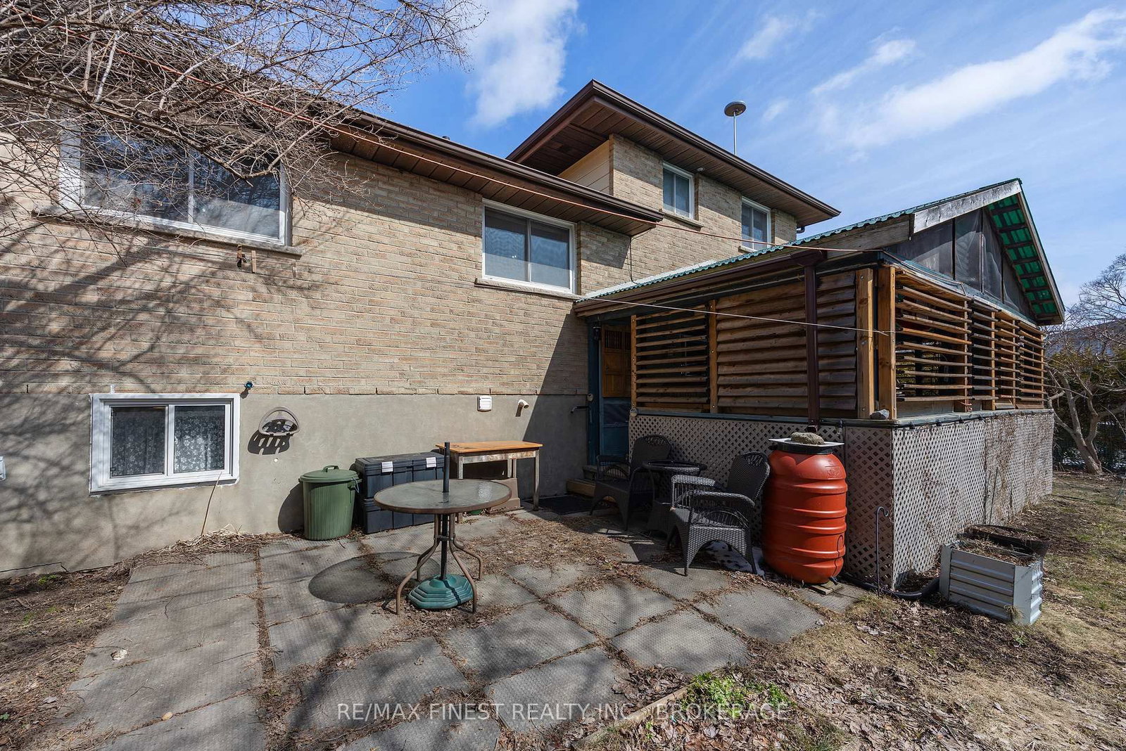 Listing Image 44