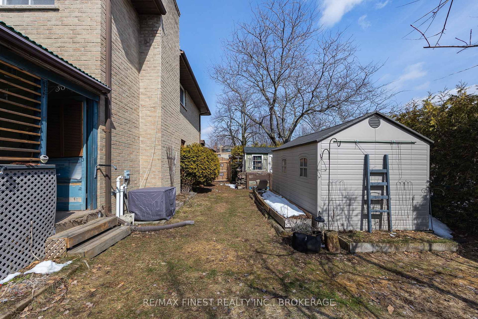 Listing Image 48
