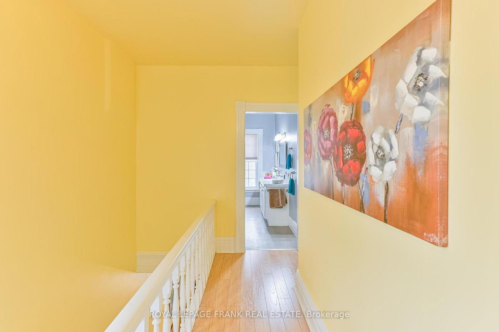 Detached House for sale at 865 Parkhill Road, Peterborough, Ontario, K9J 6P2 - Monaghan Ward 2 - MLS: X12923916