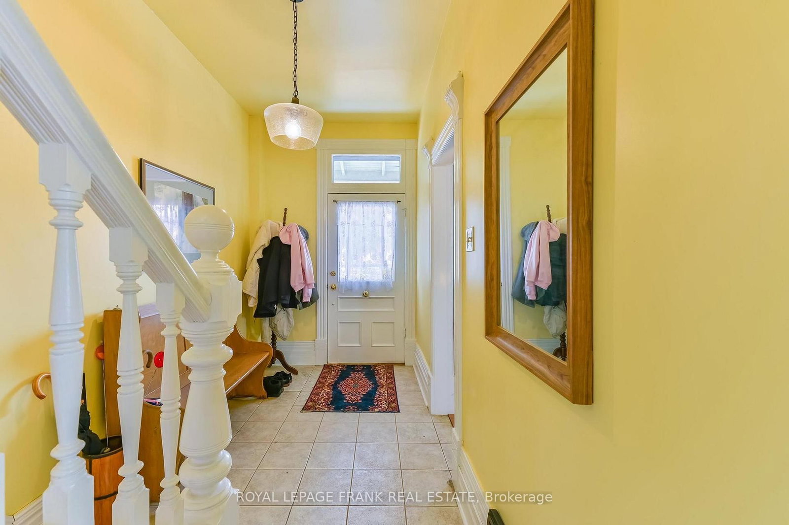 Detached House for sale at 865 Parkhill Road, Peterborough, Ontario, K9J 6P2 - Monaghan Ward 2 - MLS: X12923916