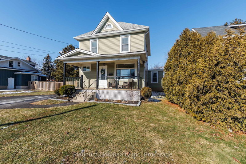 11 Fairview Rd, Grimsby, L3M 3L1 | Image 2