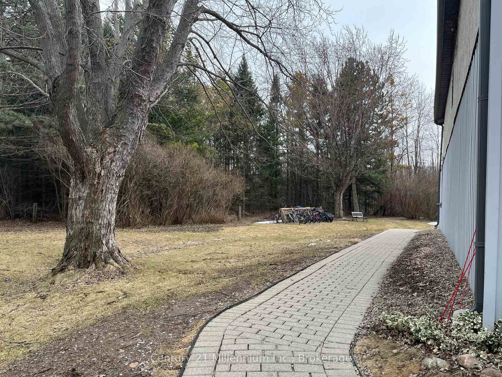 209472 Highway 26 Highway • #25 • Blue Mountains, ON photo 32