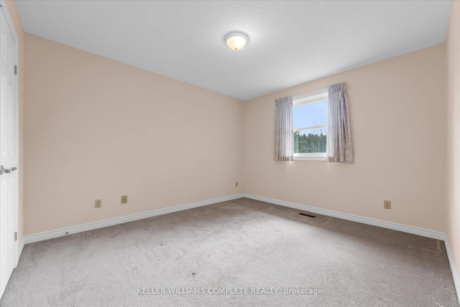 Townhouse for sale at 1-230 Meadowbrook Drive, Hamilton, Ontario, L9G 4V2 - Ancaster - MLS: X12924114