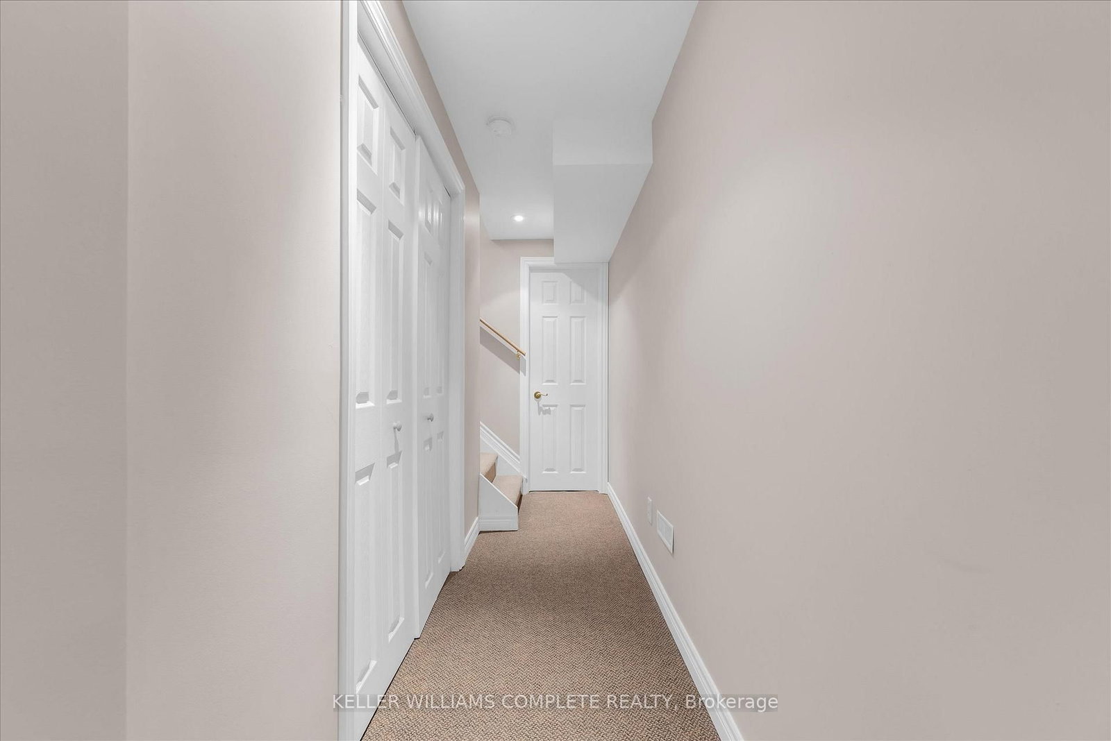 Townhouse for sale at 1-230 Meadowbrook Drive, Hamilton, Ontario, L9G 4V2 - Ancaster - MLS: X12924114