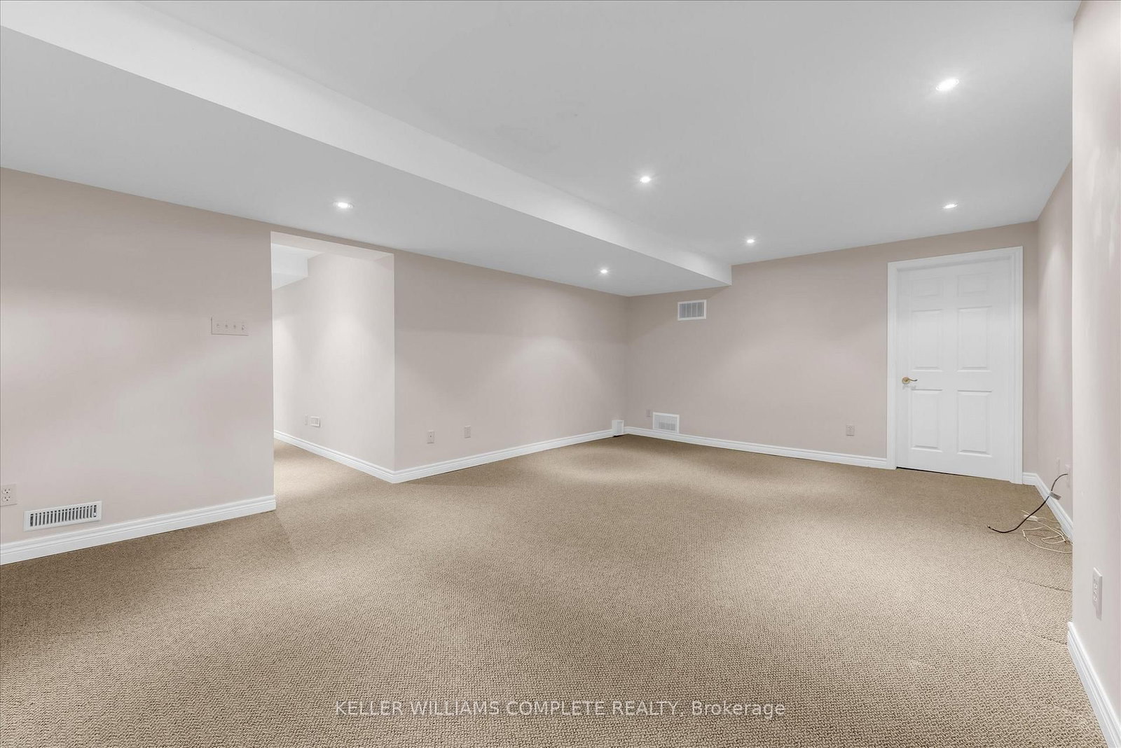 Townhouse for sale at 1-230 Meadowbrook Drive, Hamilton, Ontario, L9G 4V2 - Ancaster - MLS: X12924114