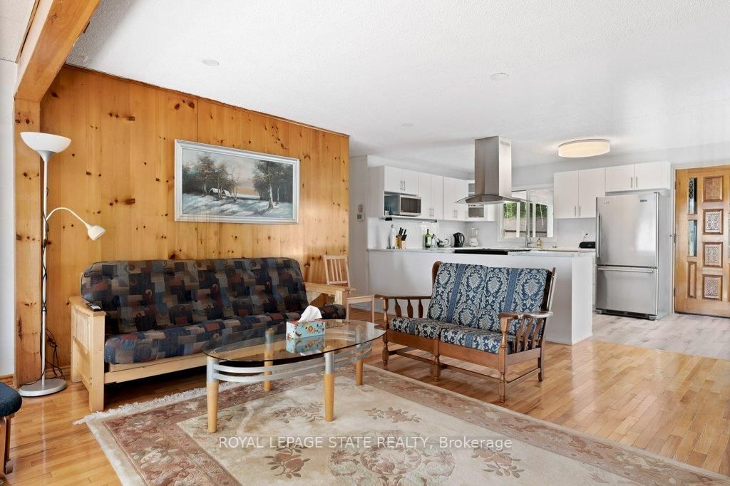 2592 Lakeshore Road • Haldimand, ON photo 23