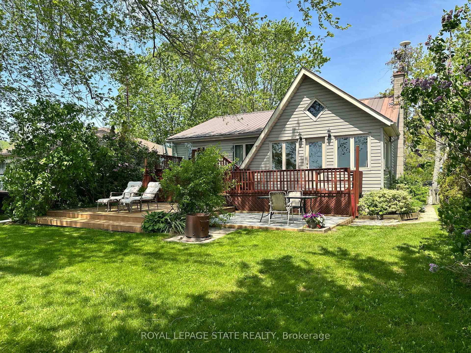 2592 Lakeshore Road • Haldimand, ON photo 36