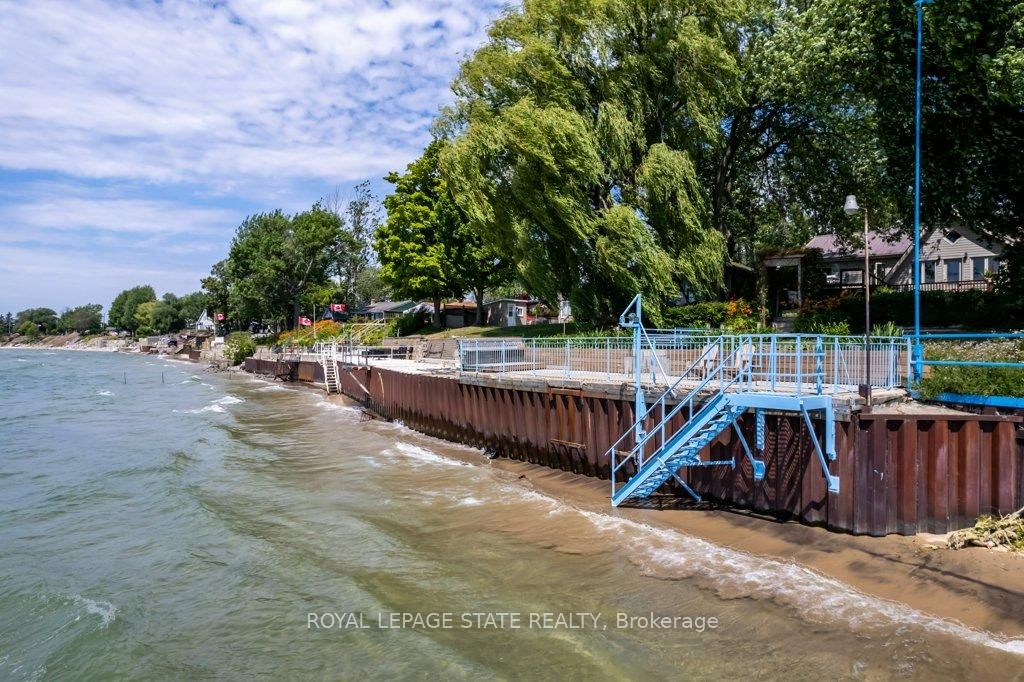 2592 Lakeshore Road • Haldimand, ON photo 47