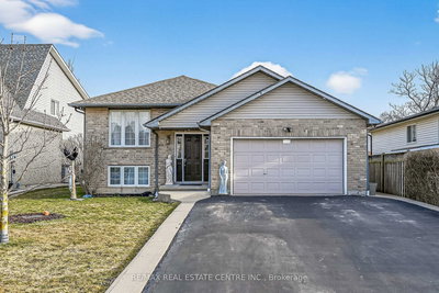 36 Longview Crt | Hamilton | Image