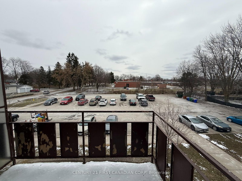 304 - 1830 Dumont St, London East, N5W 2S1 | Image 2
